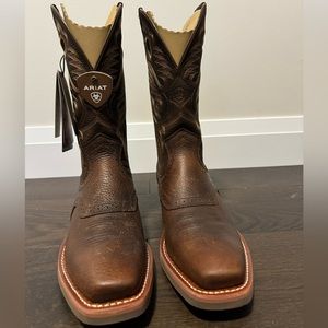 Ariat Heritage Cowboy Boots Size 9.5D